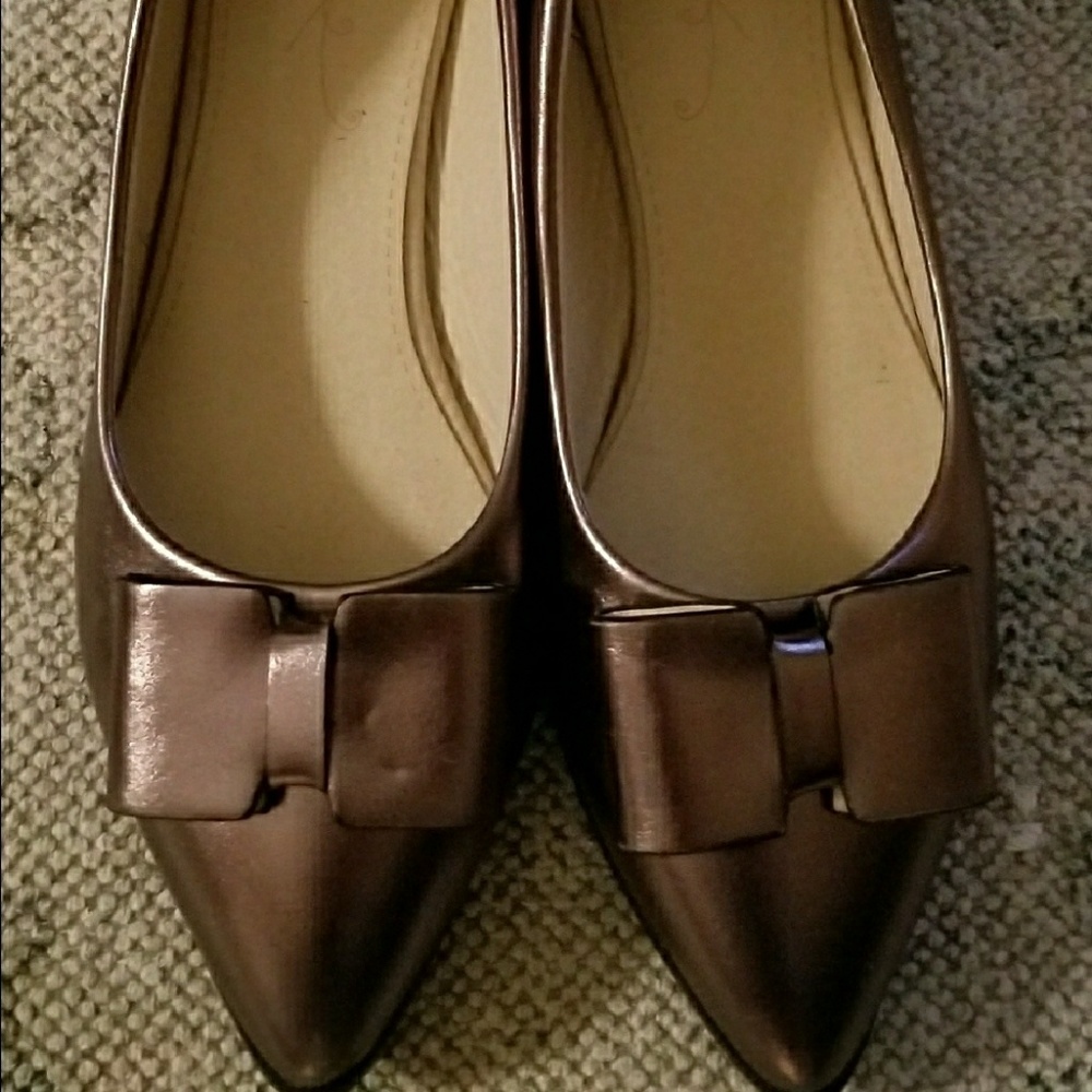 Pewter Brown super cute chunky heels Never worn